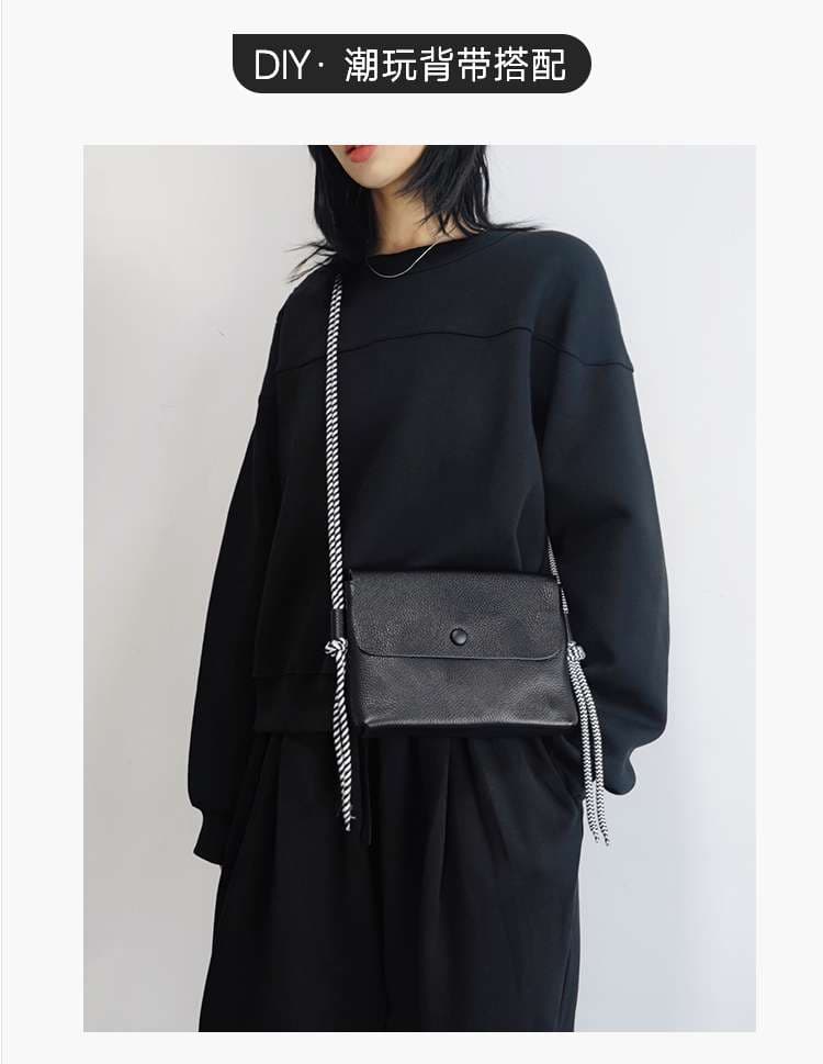 サコッシュ シンプル角型サコッシュ