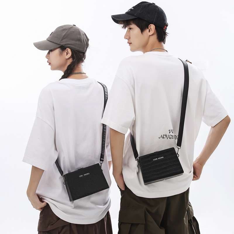 サコッシュ シンプル＆スタイリッシュサコッシュ