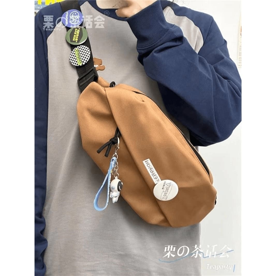 サコッシュ 可愛いぬいぐるみ付きナイロンウエストポーチ