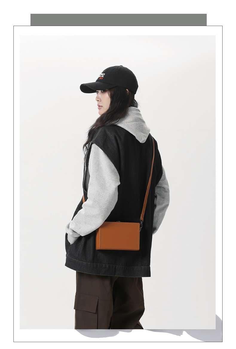 サコッシュ シンプル上質レザーショルダーバッグ
