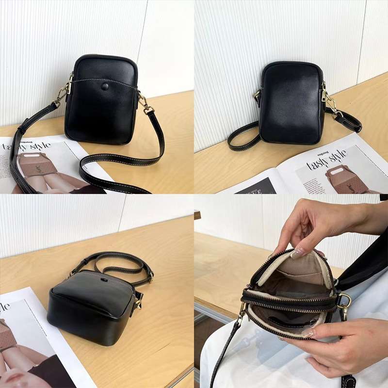 サコッシュ ミニマルスクエアショルダーバッグ