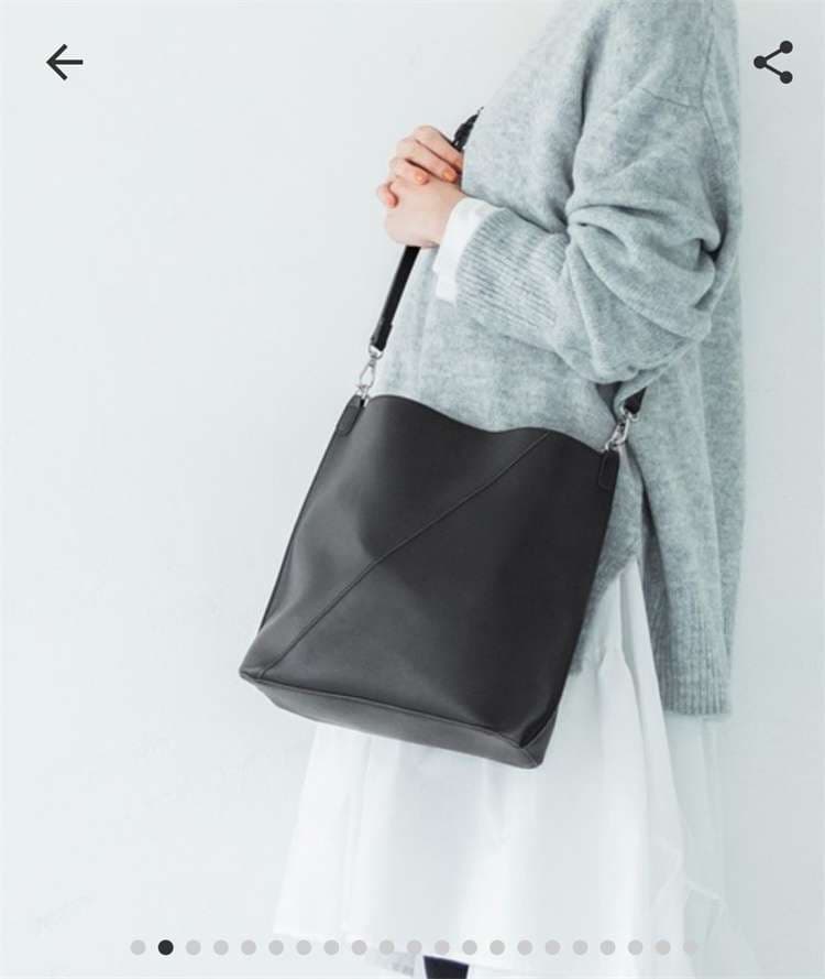 シンプル軽量サコッシュ