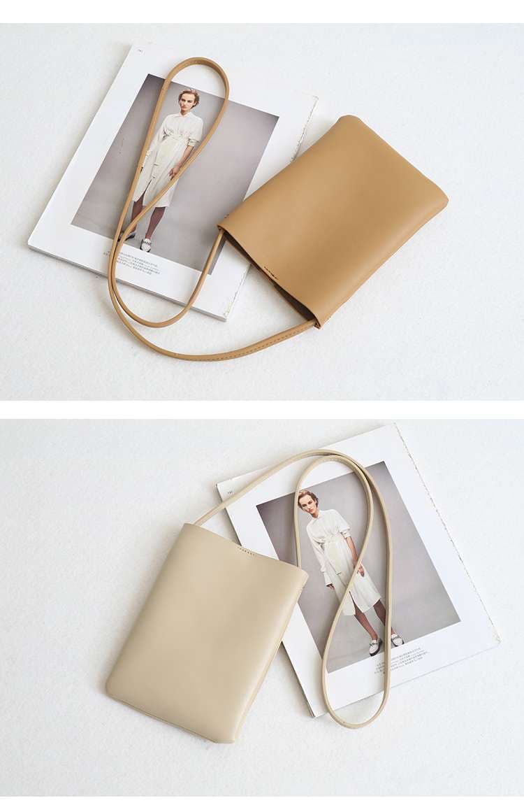 シンプル細身サコッシュ