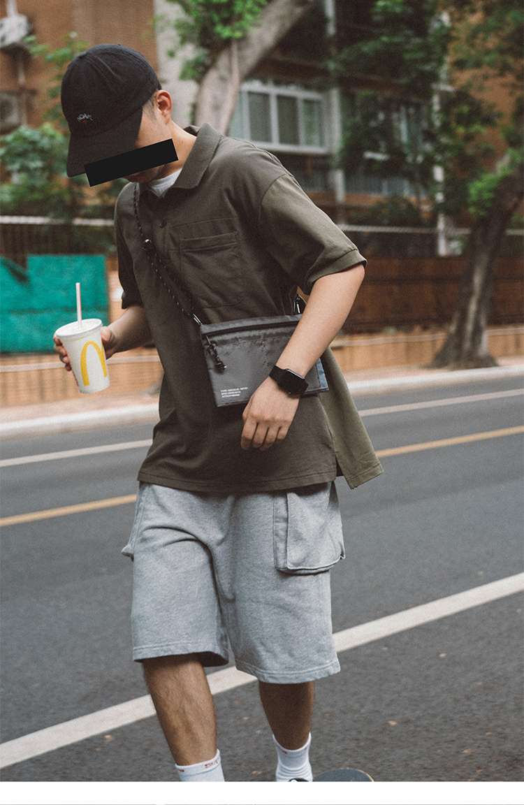 軽量コンパクトサコッシュ