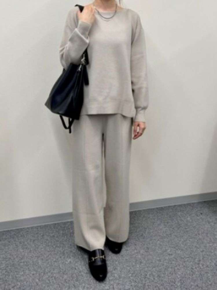 シンプル軽量サコッシュ