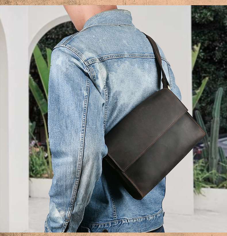 サコッシュ 上質な革製メッセンジャーバッグ